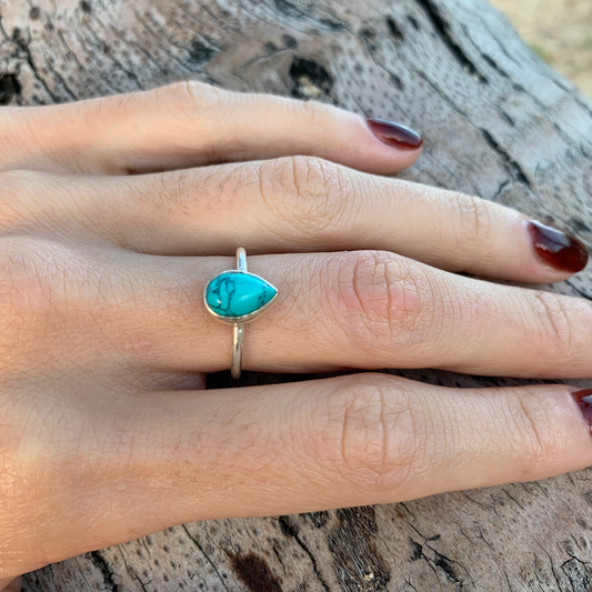 RS02.256 Turquoise Ring Size 6