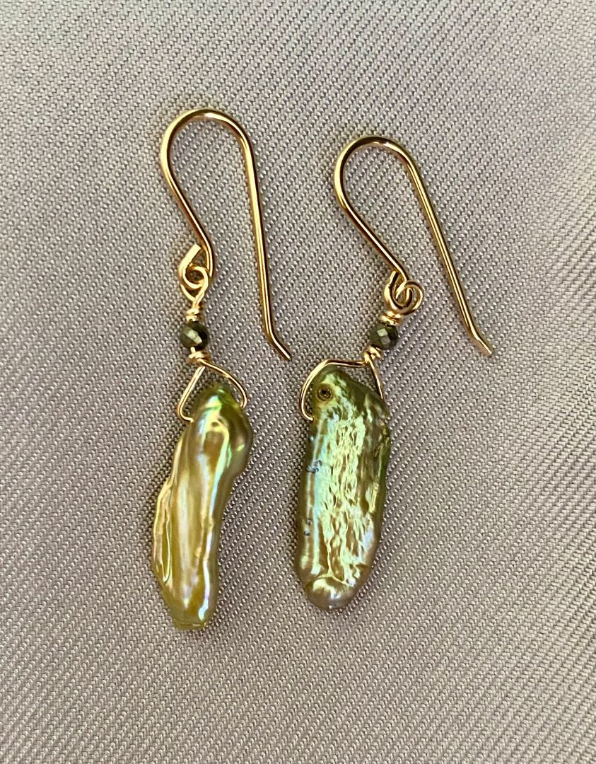 Keshi Pearl Green Earrings