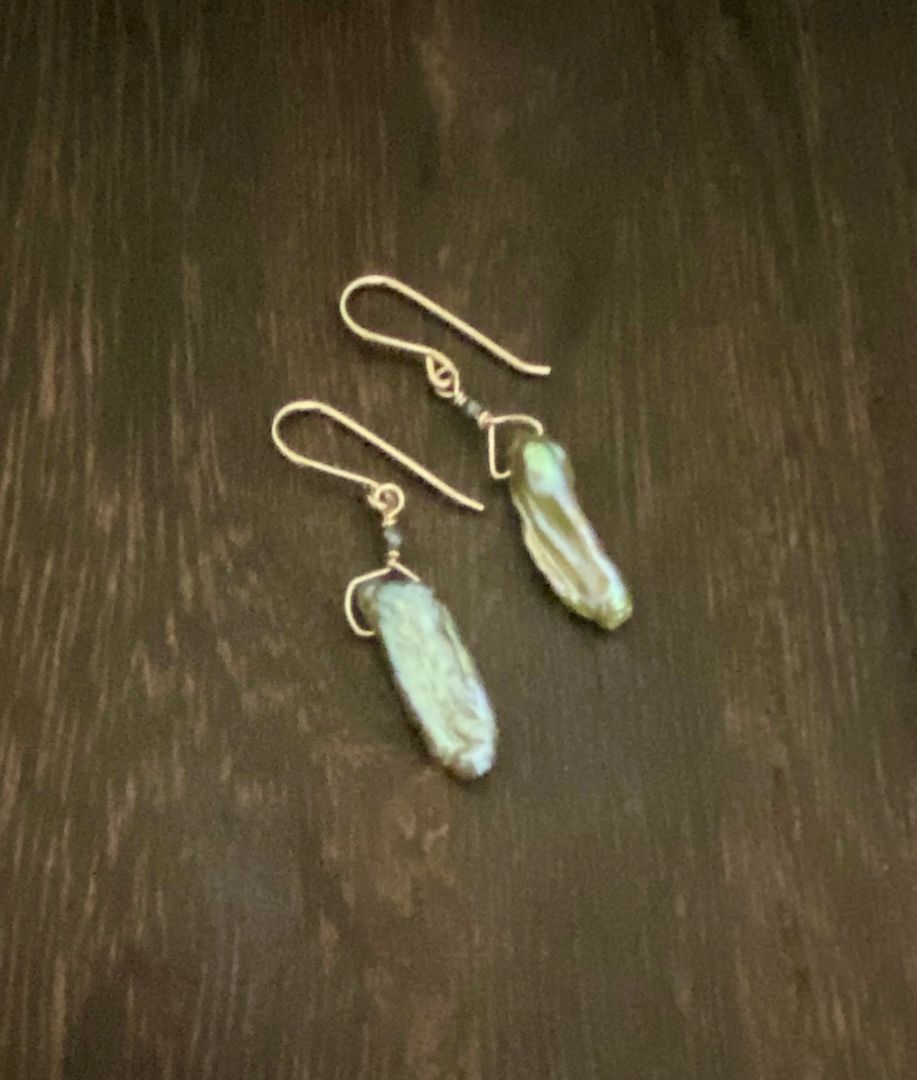 Keshi Pearl Green Earrings